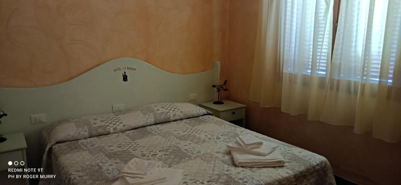 Hotel Lu Baroni Budoni Kültér fotó
