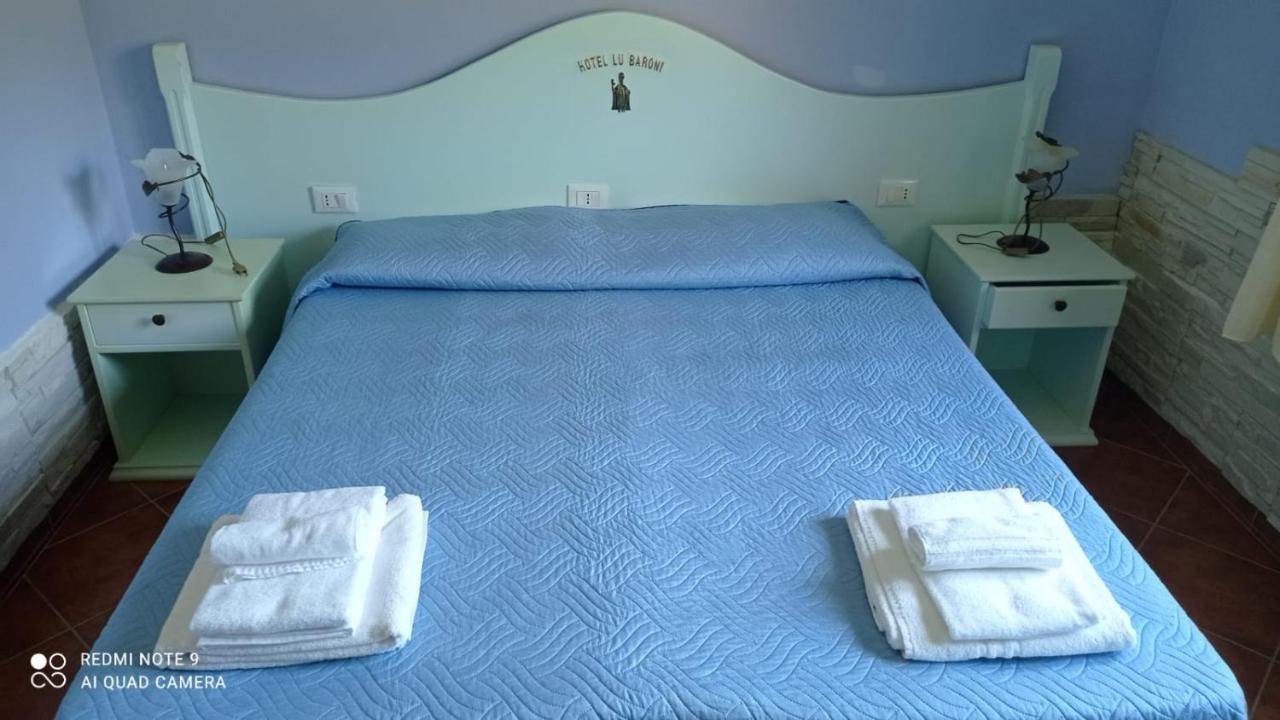 Hotel Lu Baroni Budoni Kültér fotó