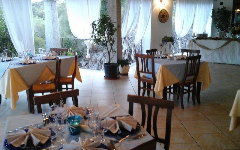 Hotel Lu Baroni Budoni Kültér fotó
